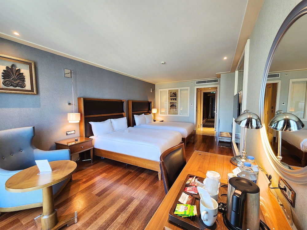 Titanic City Taksim Hotel 22/73