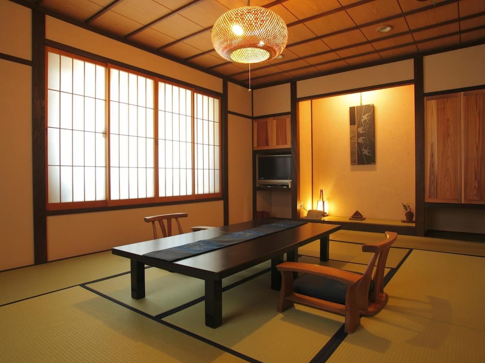 Hanaougi Bettei Iiyama 35/50