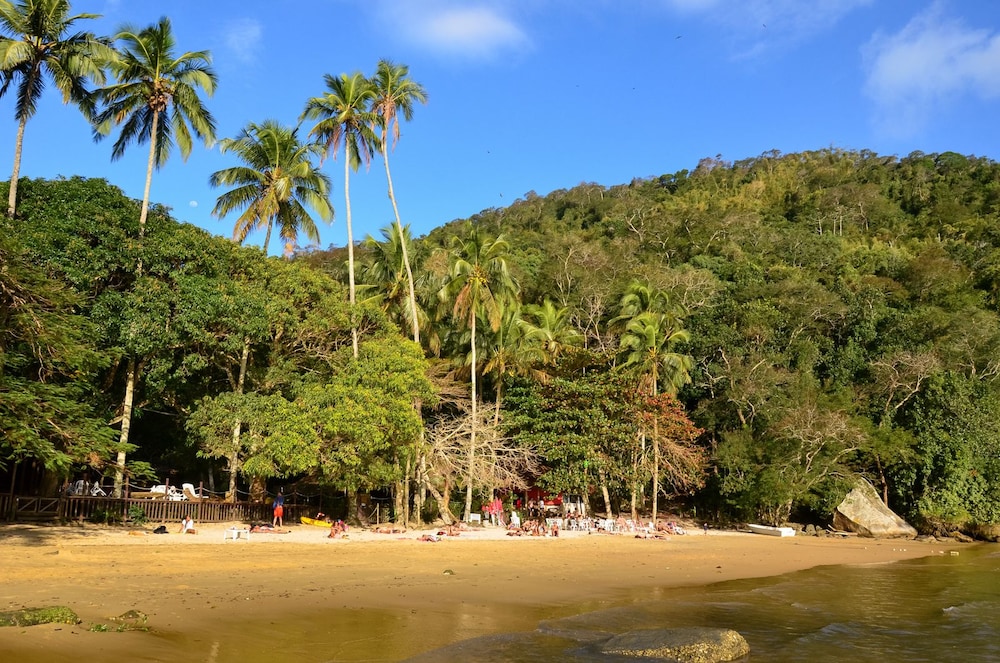Praia Da Crena Inn 11/42