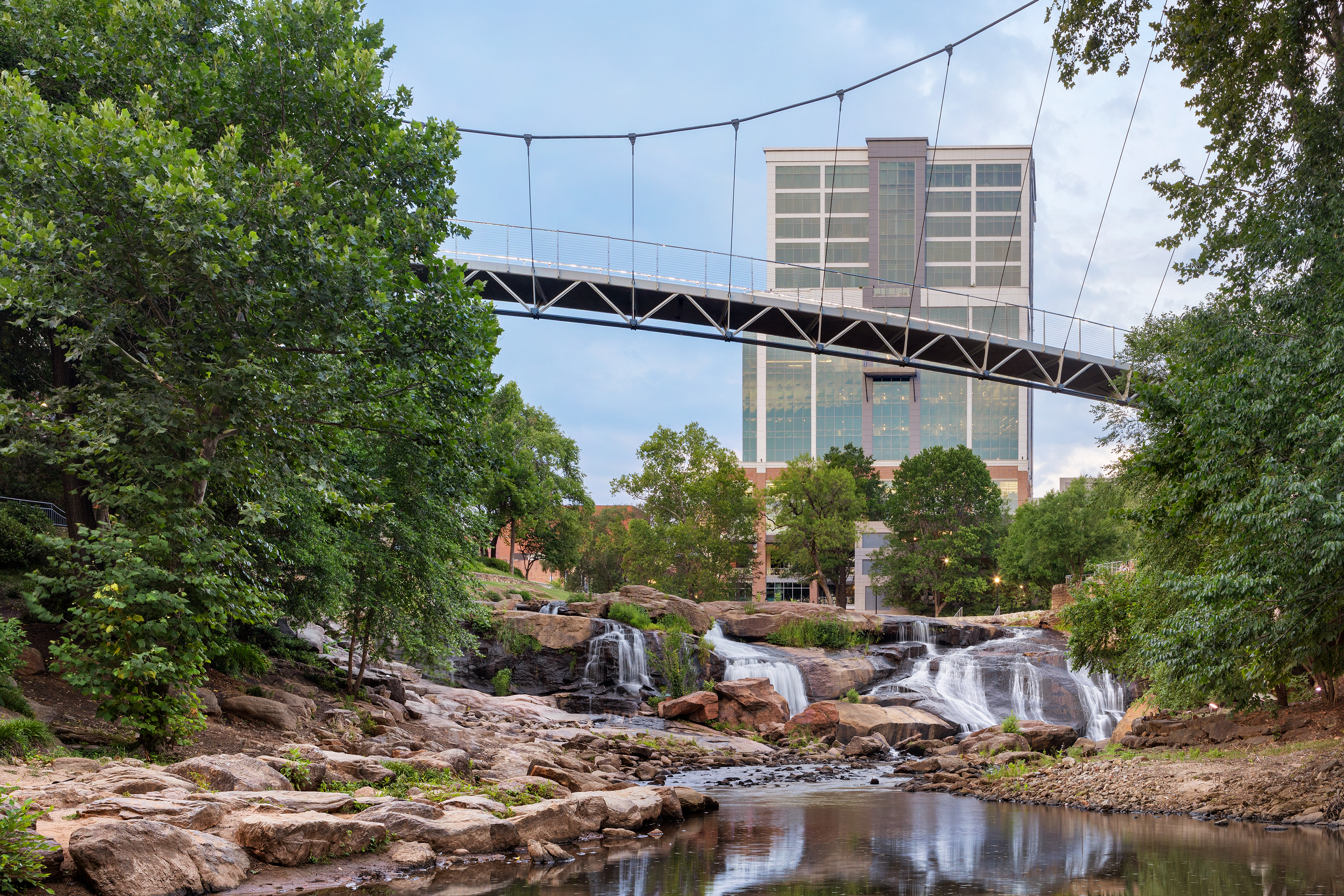 Holiday Inn Express Hotel And Suites Greenville Downtown 77/82