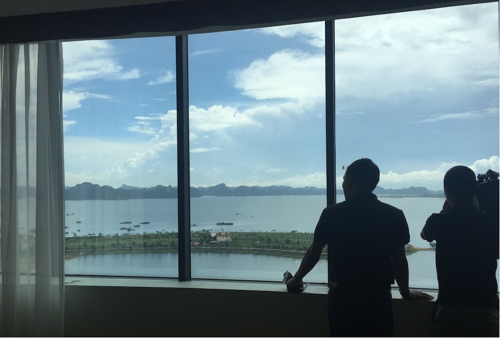 Muong Thanh Grand Ha Long 47/71