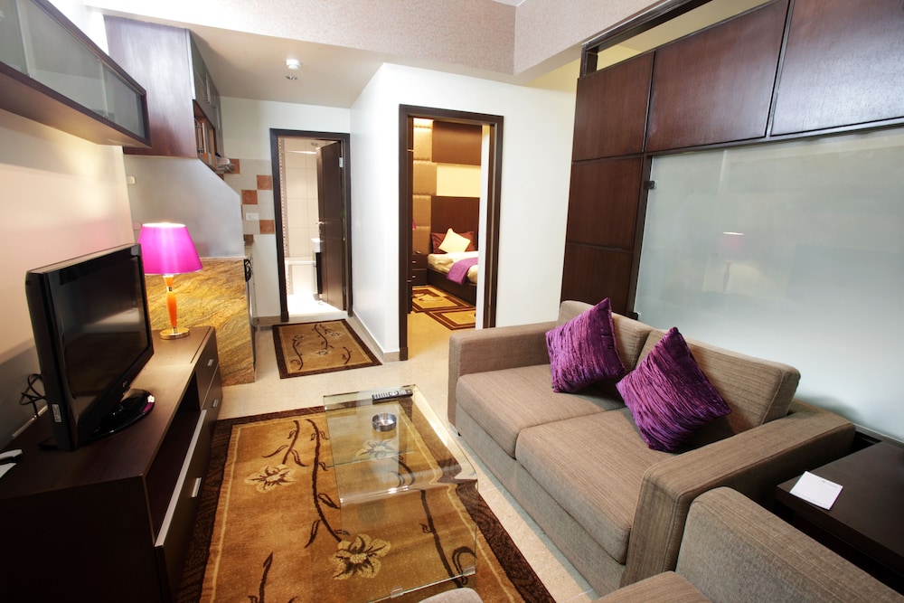 Lavender Home Hotel 37/56