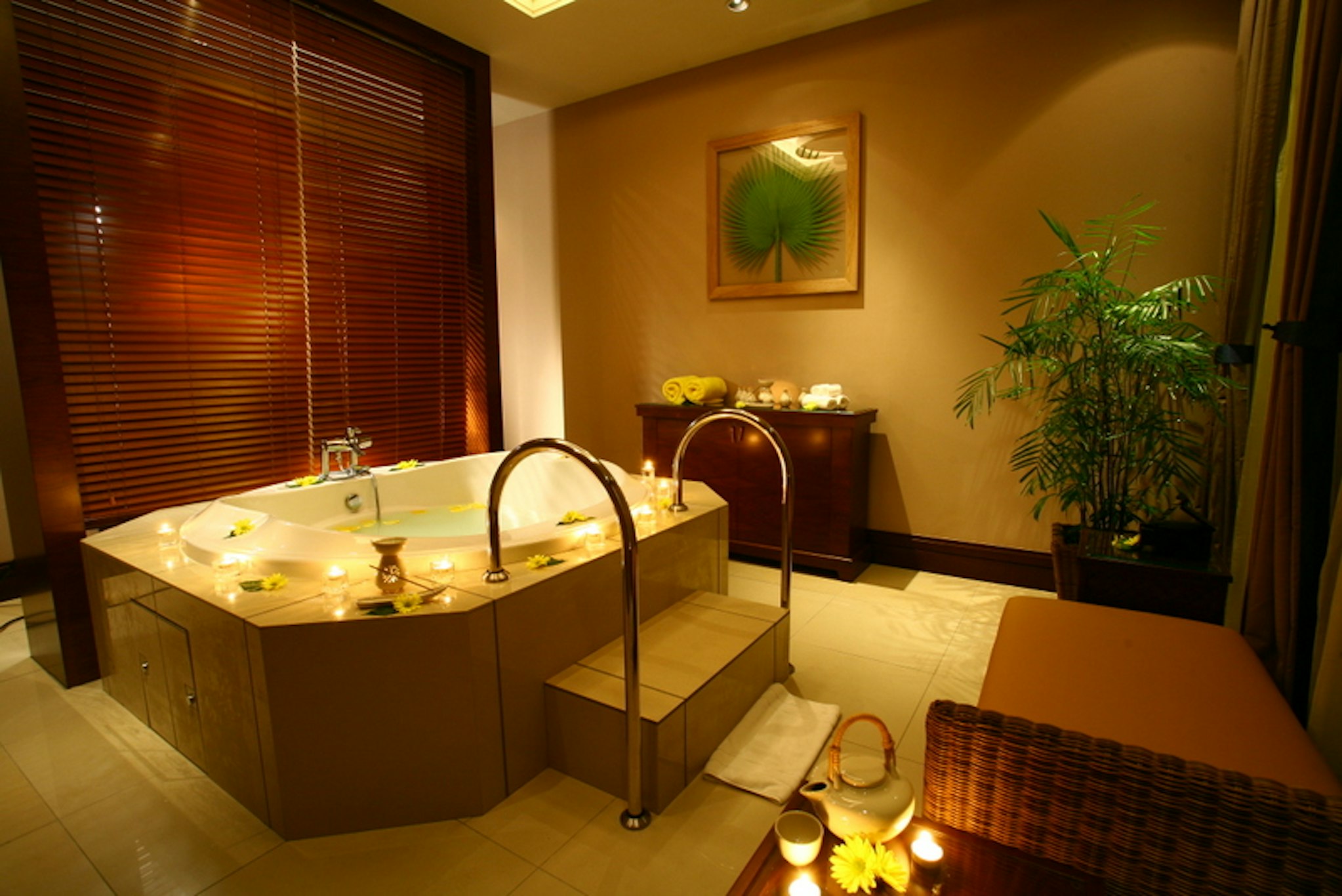 RIHGA Royal Laguna Guam Resort 50/50