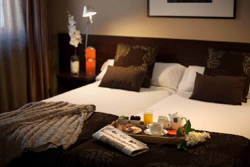 Hotel Cortezo 28/80