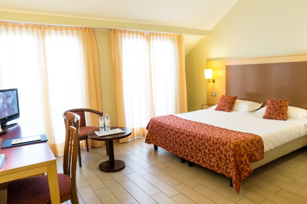 Scarlatti Hotel Milano 15/50
