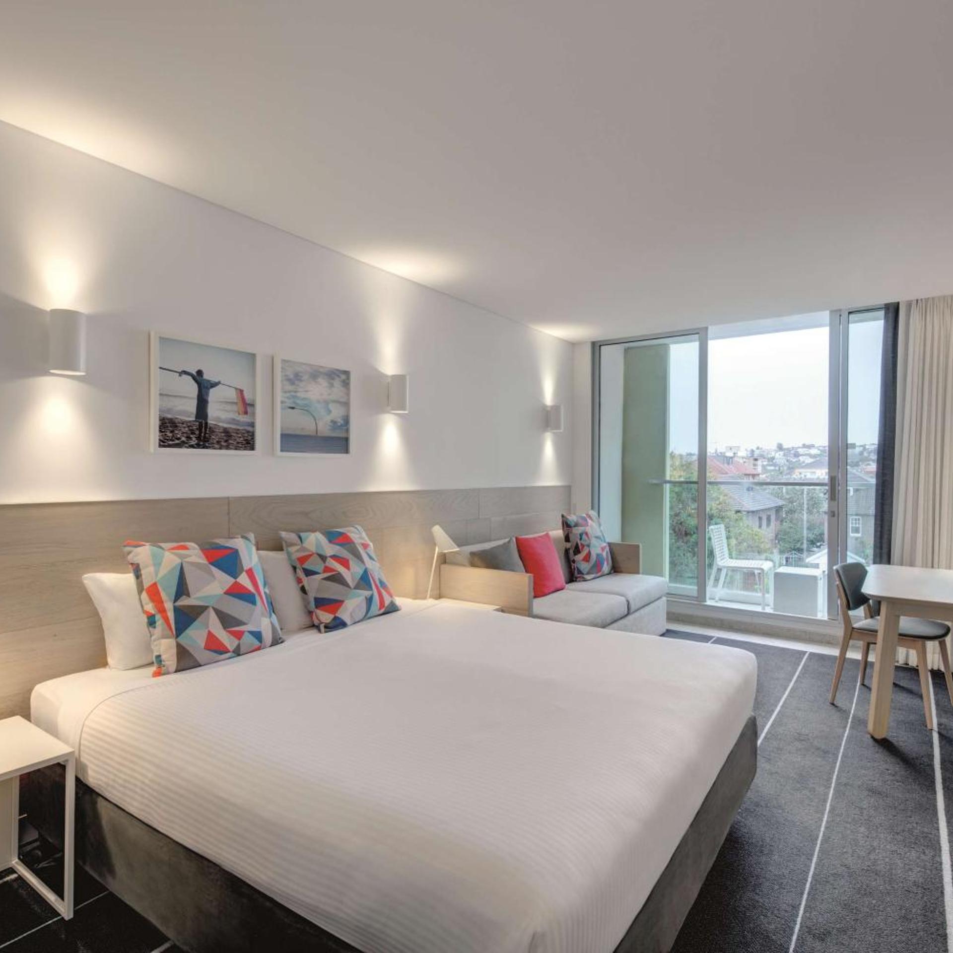 2 Bedrooms, Connecting