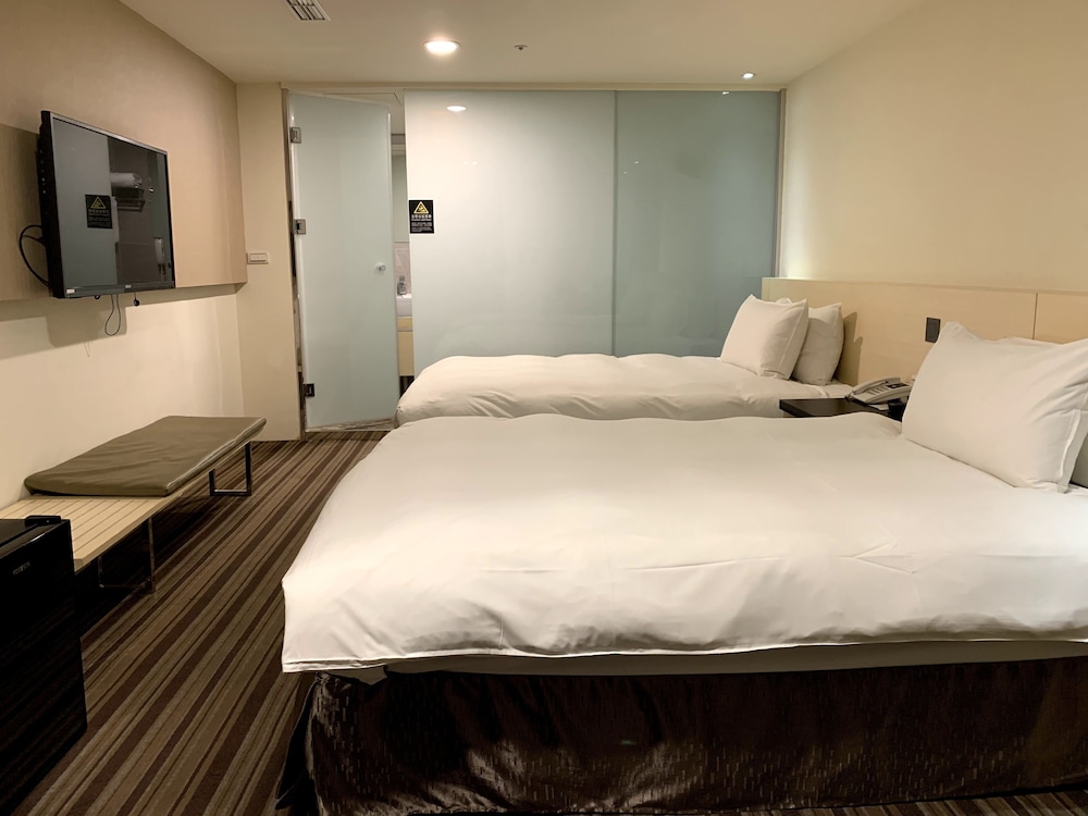 Yeong Chi Business Hotel 15/52
