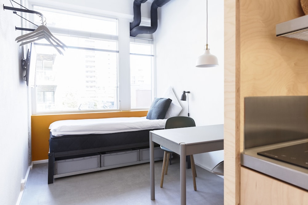 CPH STUDIO HOTEL 40/82