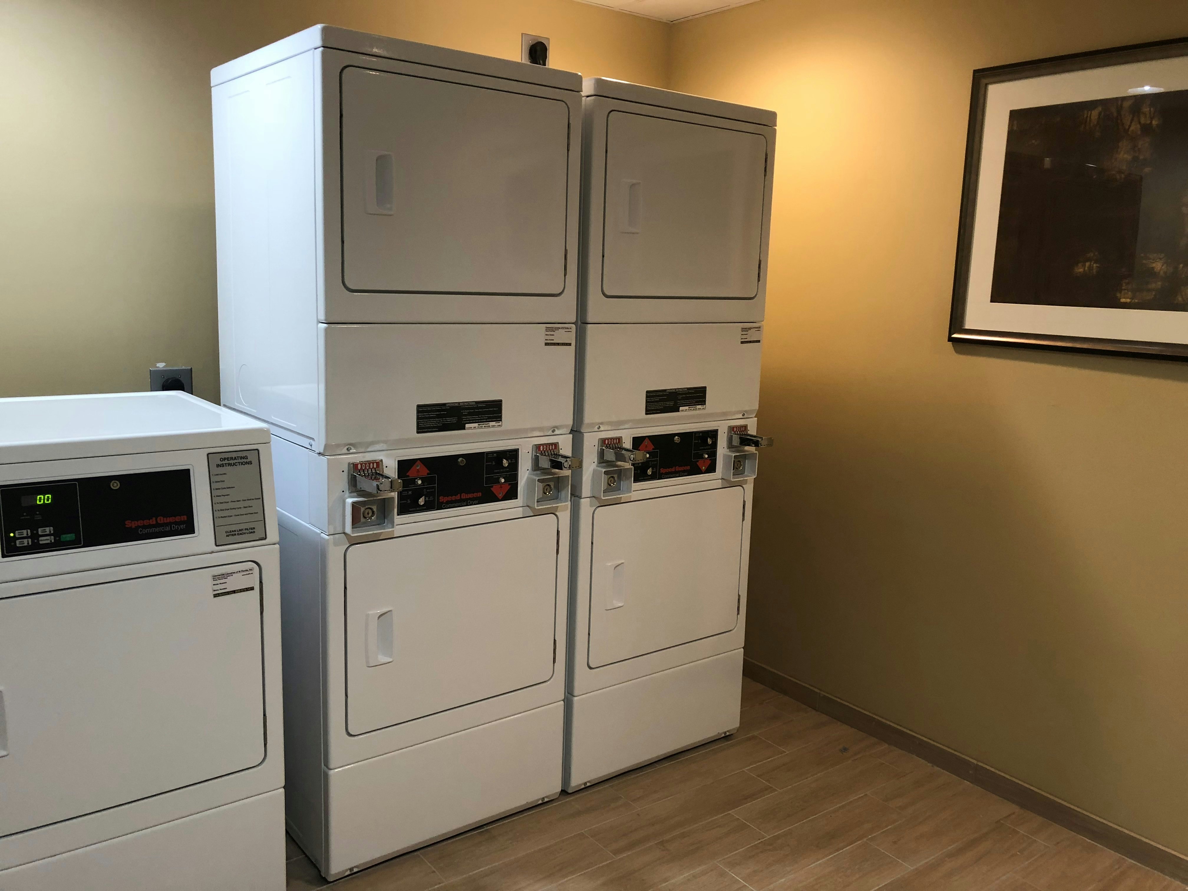 Staybridge Suites Lakeland West 8/34
