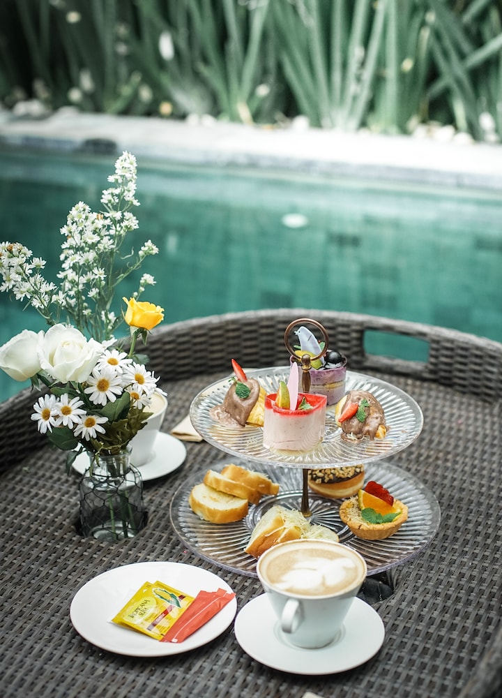 ROYAL SAMAJA VILLAS 46/59