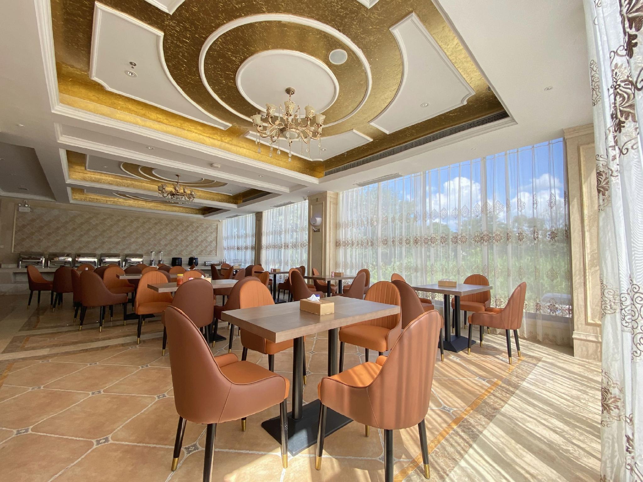 Vienna Hotel (Ledong Dongyuan) 40/46
