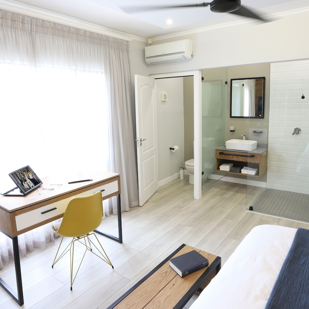 Lavender Moon Guest House 27/55