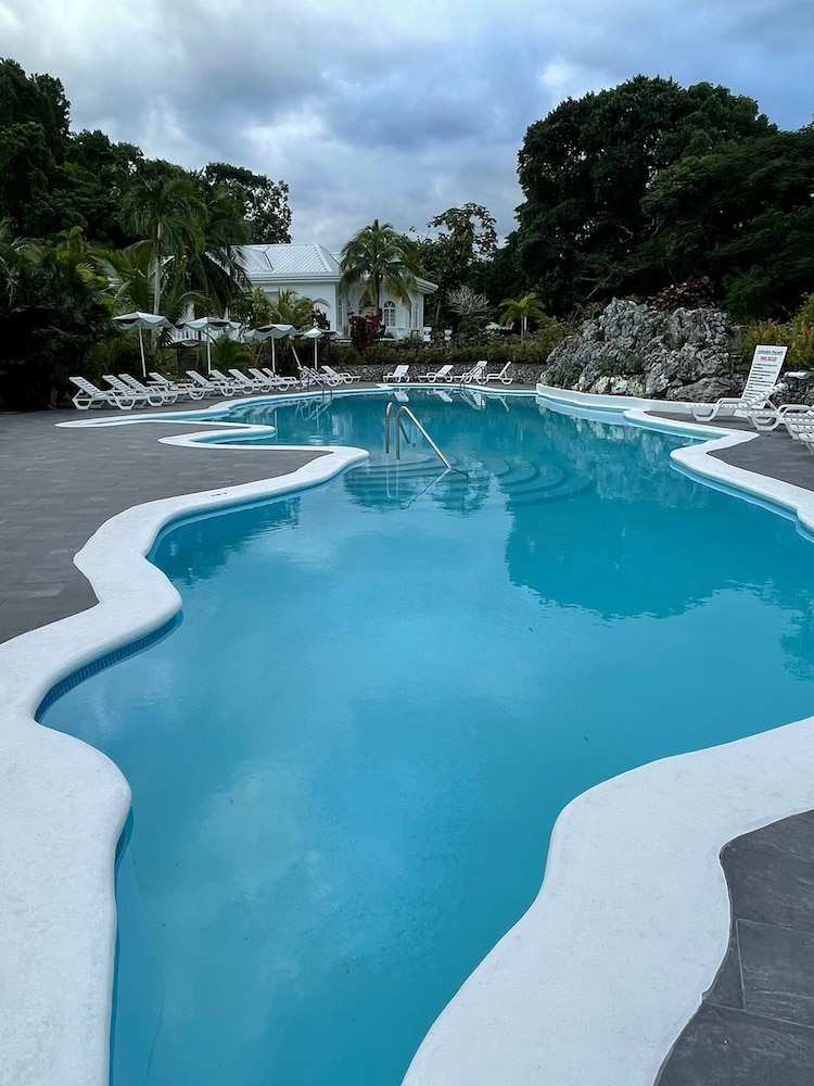 Jamaica Palace Hotel 44/66
