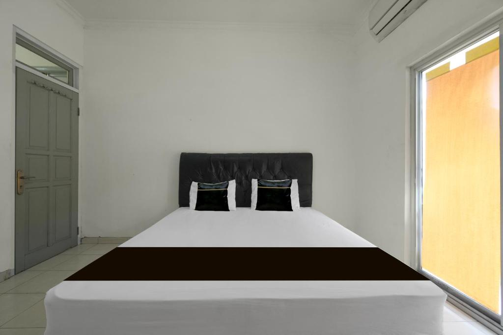 Hotel O near Jakarta International Velodrome formerly Wisma Lamida 7/15