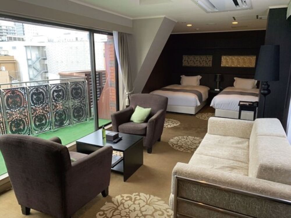 Centurion Hotel Ueno 60/74