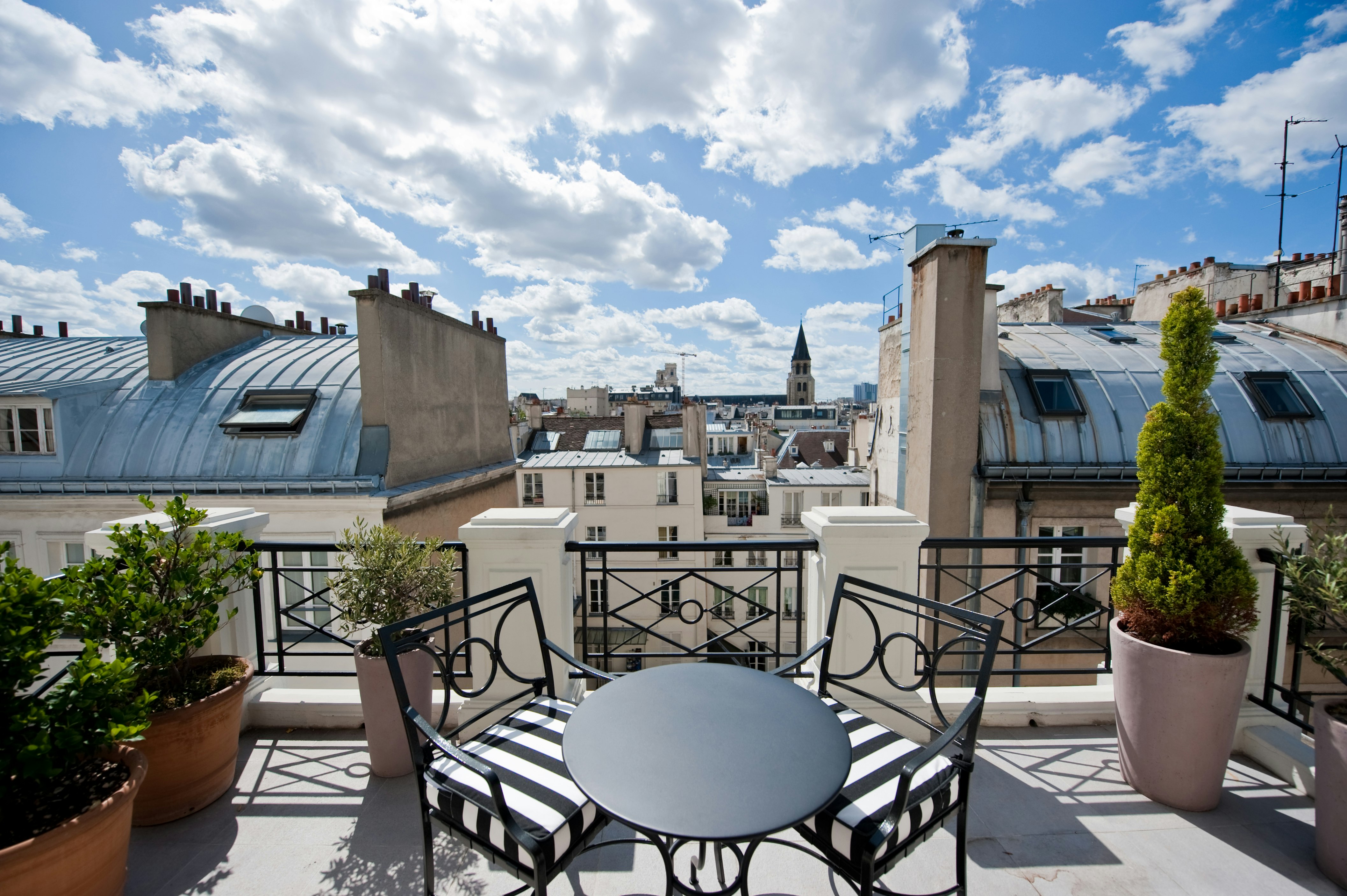 L'hotel 26/28