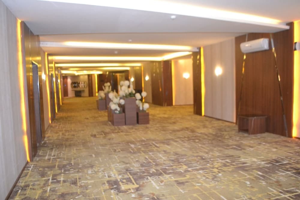 فندق مشارف المدن للأجنحة الفندقية(Msharef Al Moden Suites) 7/55