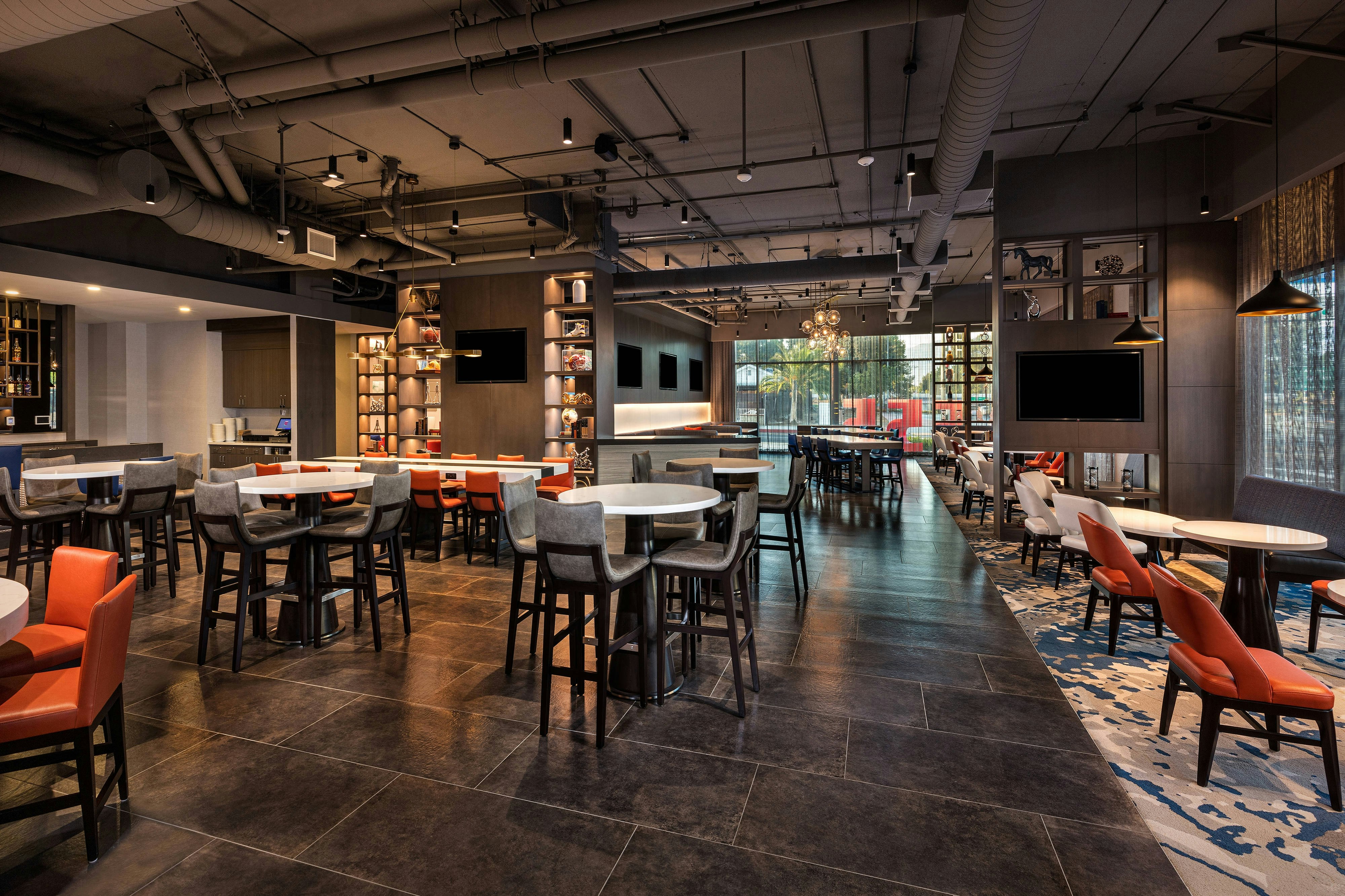 Courtyard By Marriott Los Angeles Monterey Park 17/25