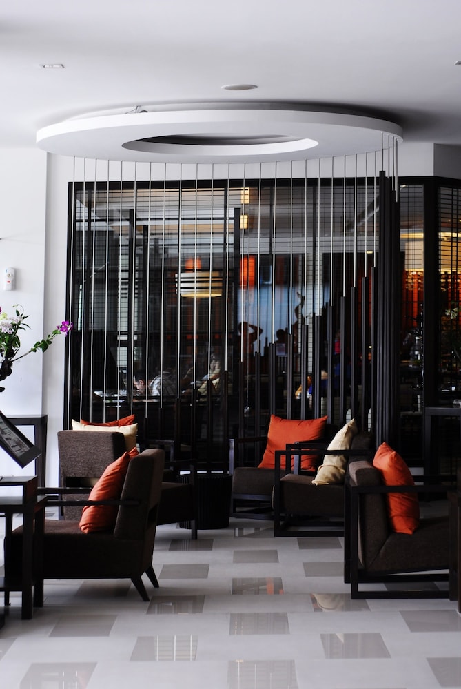 Signature Pattaya 46/70
