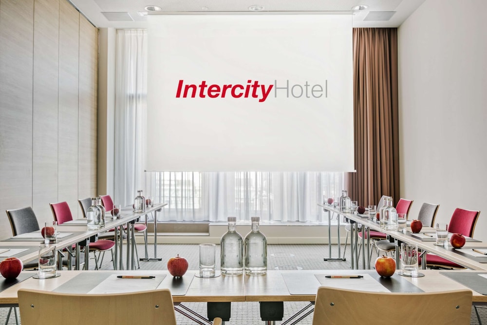 IntercityHotel Hamburg-Barmbek 47/52