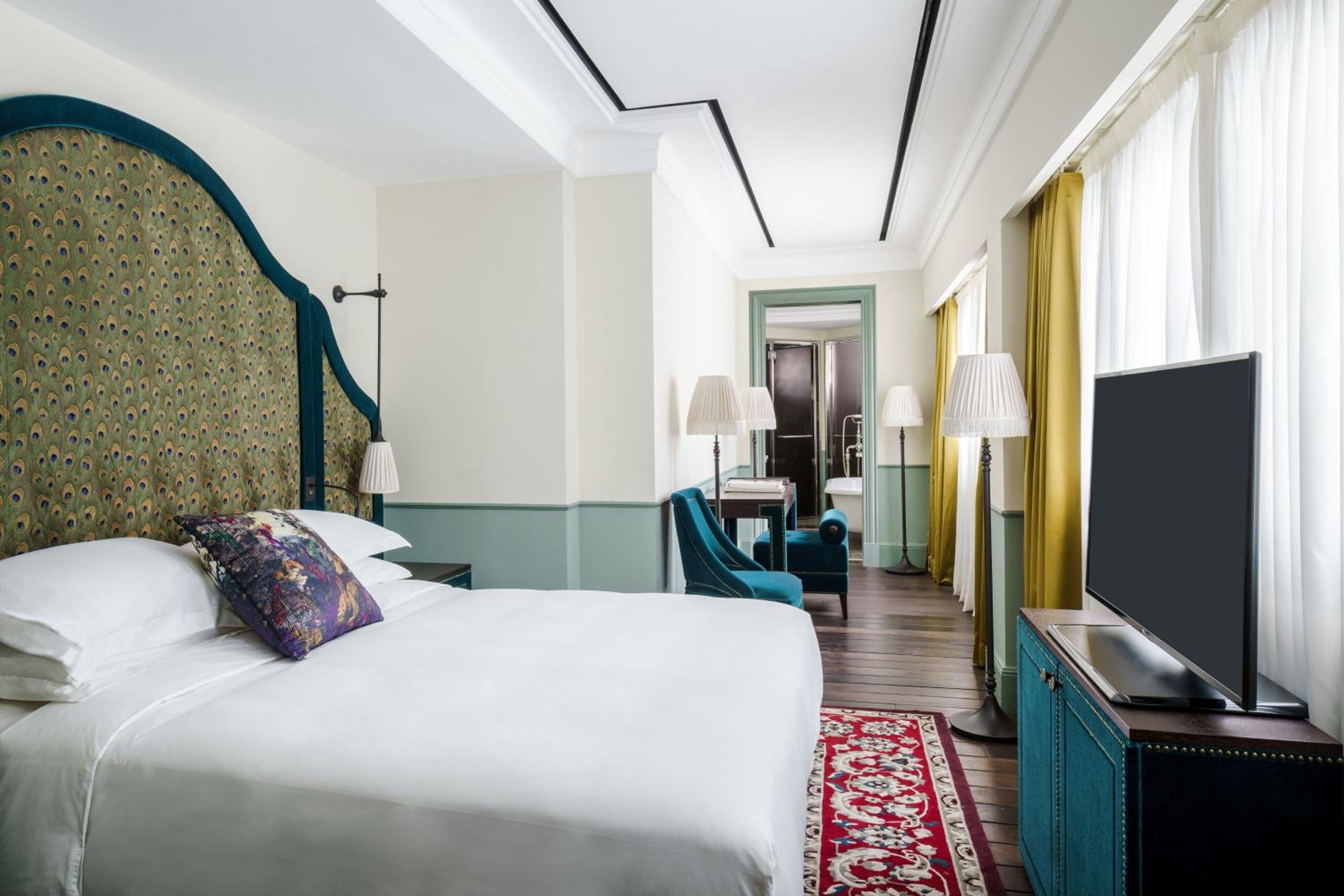 Colonial, Club, Guest Room, Deluxe, Queen Bed, Club Lounge Access