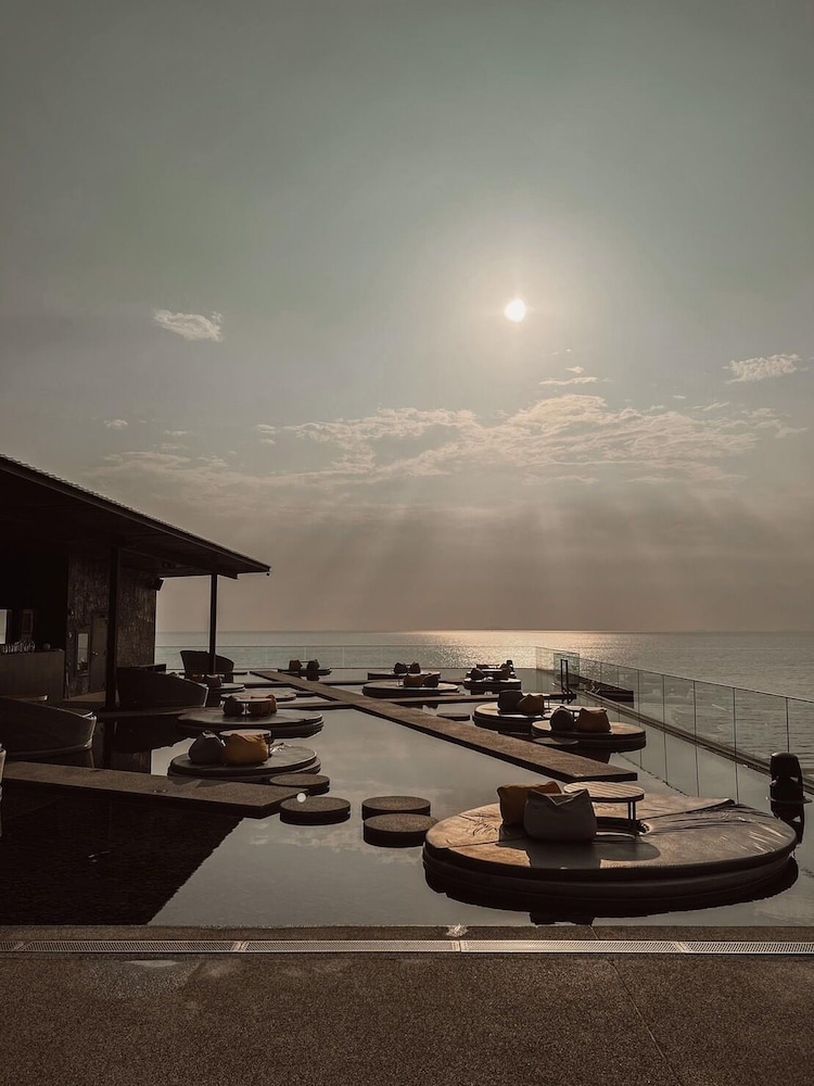 Ana Anan Resort and Villas Pattaya 64/73