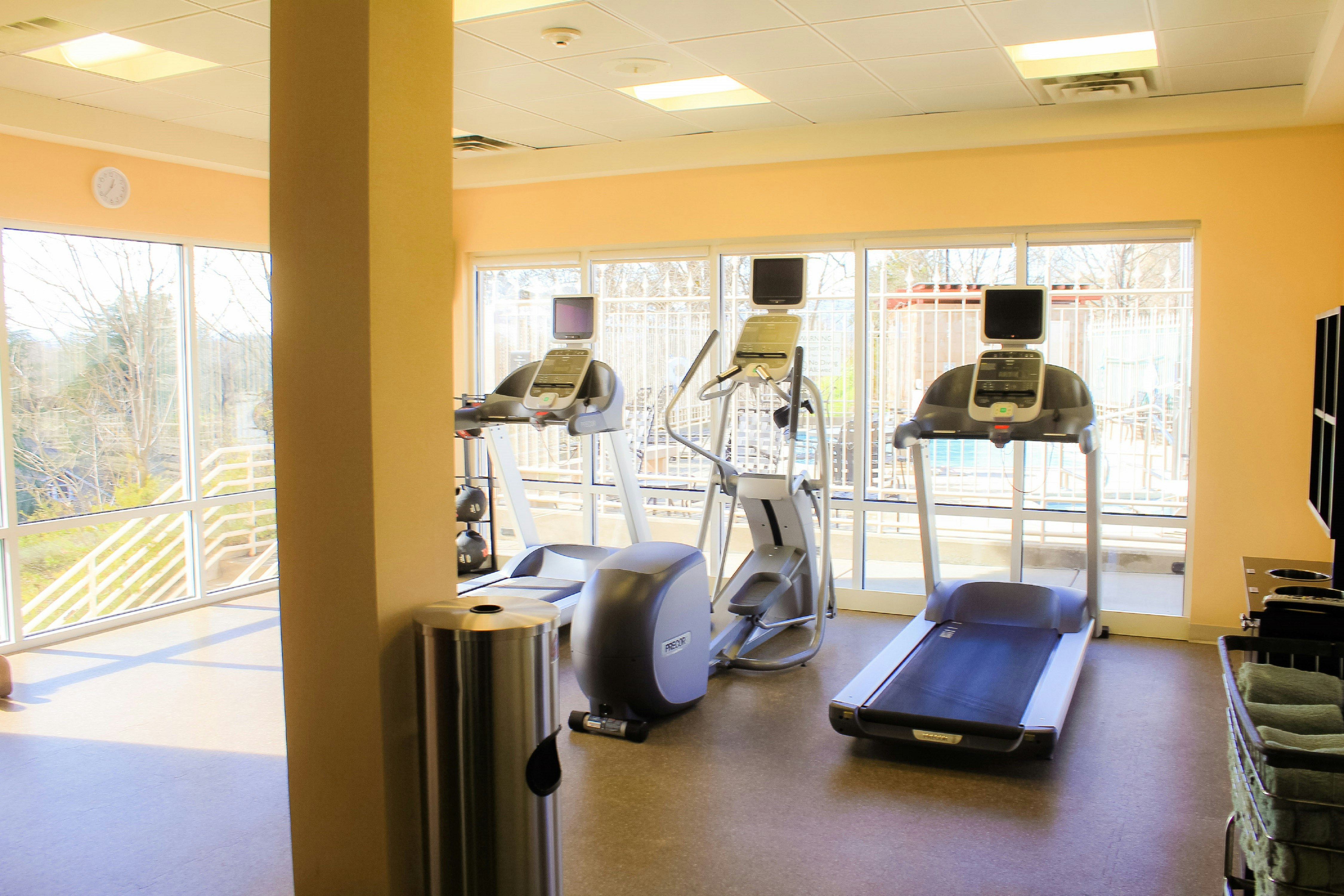 Hilton Garden Inn Redding 25/60