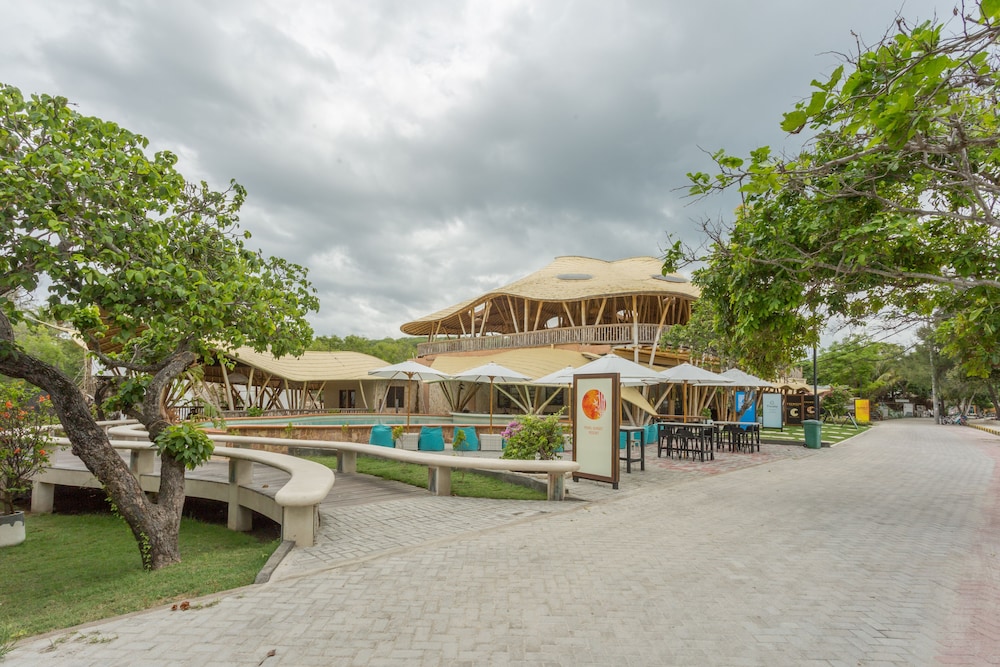 Pearl Sunset Resort 54/65