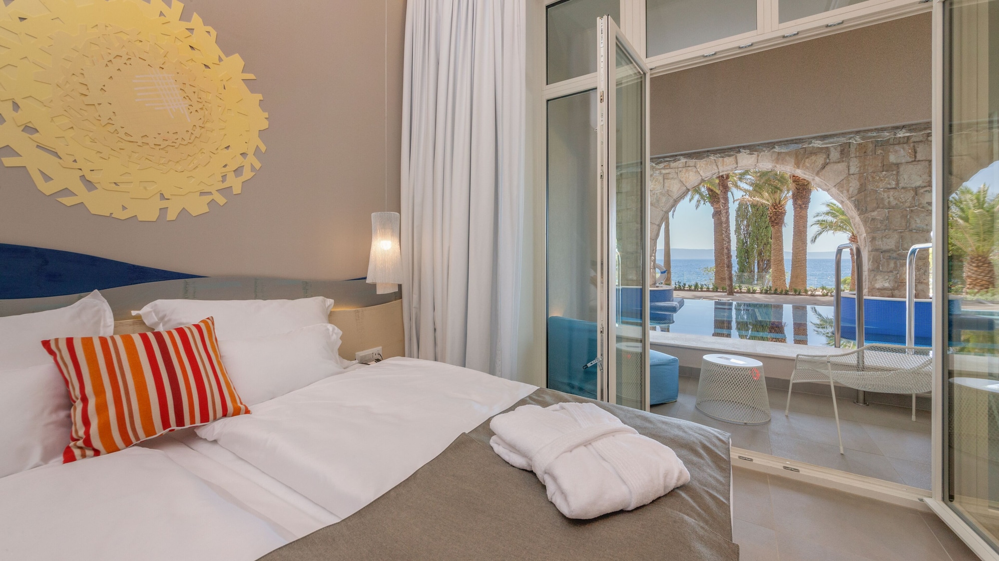 Junior Suite, Deluxe, Sofa, Swim Up Pool