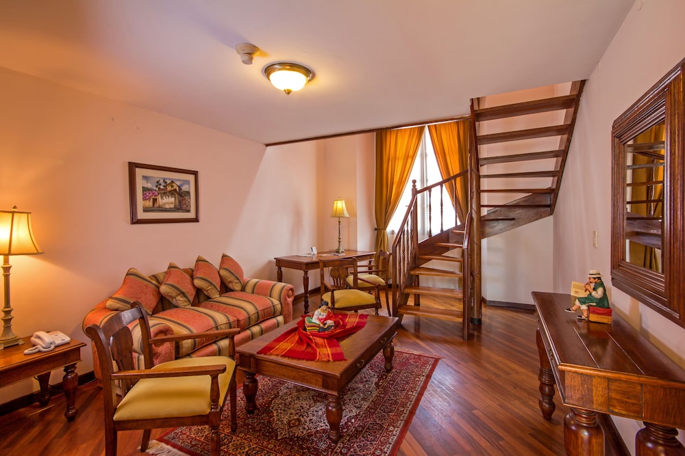 Hotel Patio Andaluz 32/50