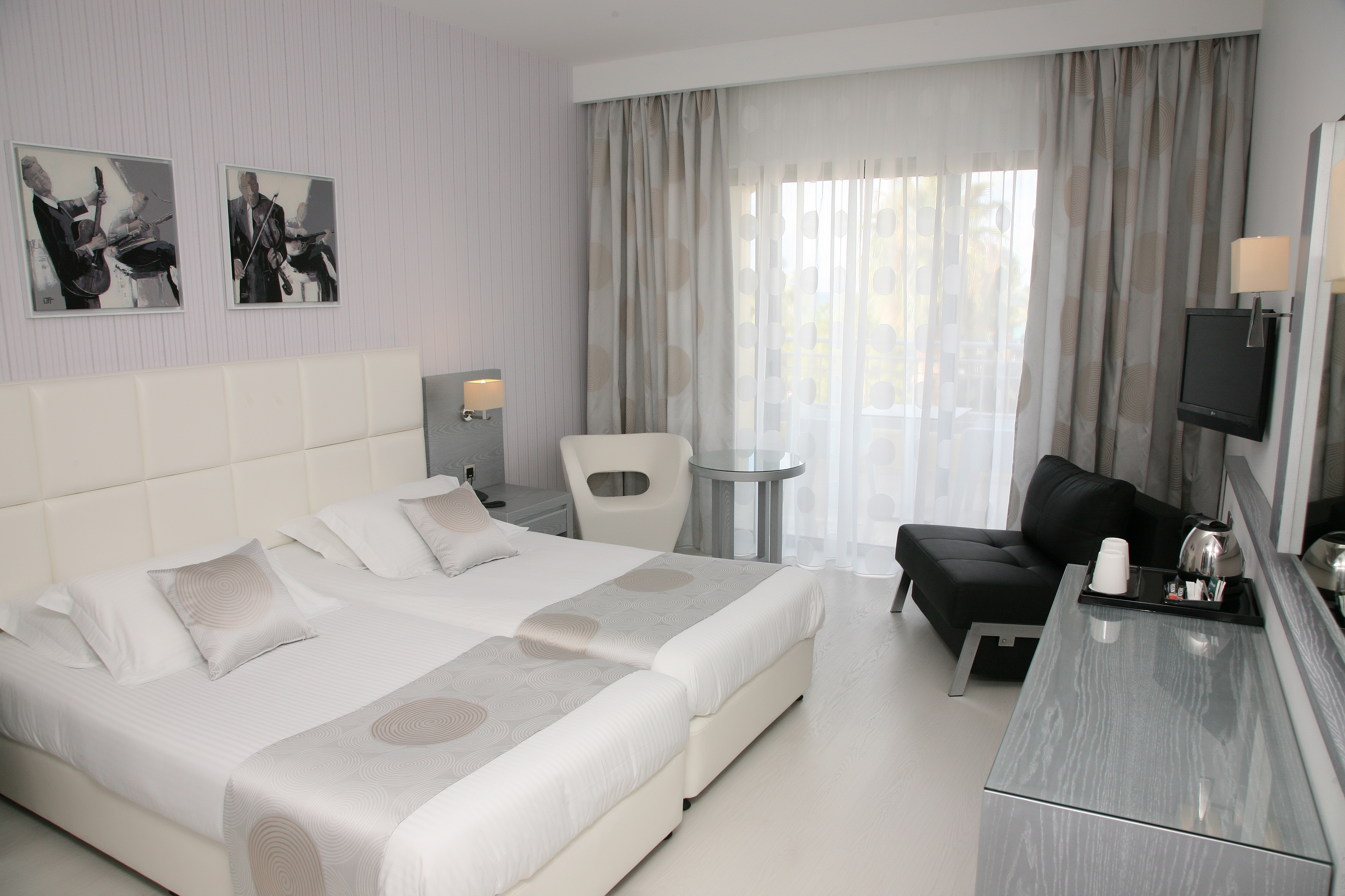 Room, Double or Twin Bed, Land View