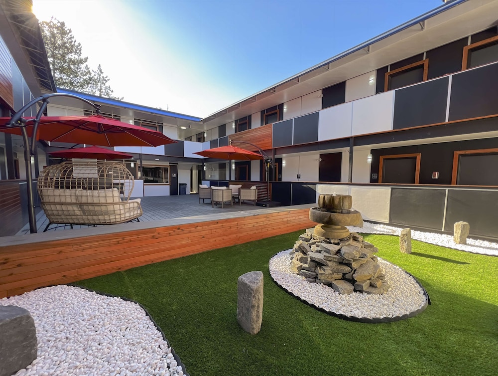 The New 401 Inn 43/50