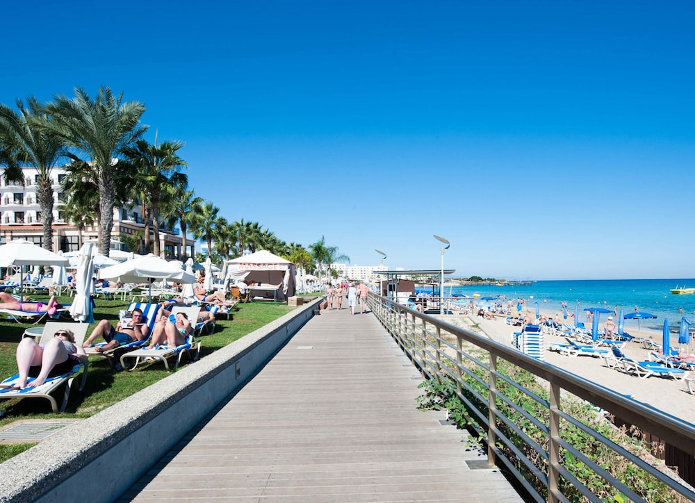 Vrissiana Beach 46/50