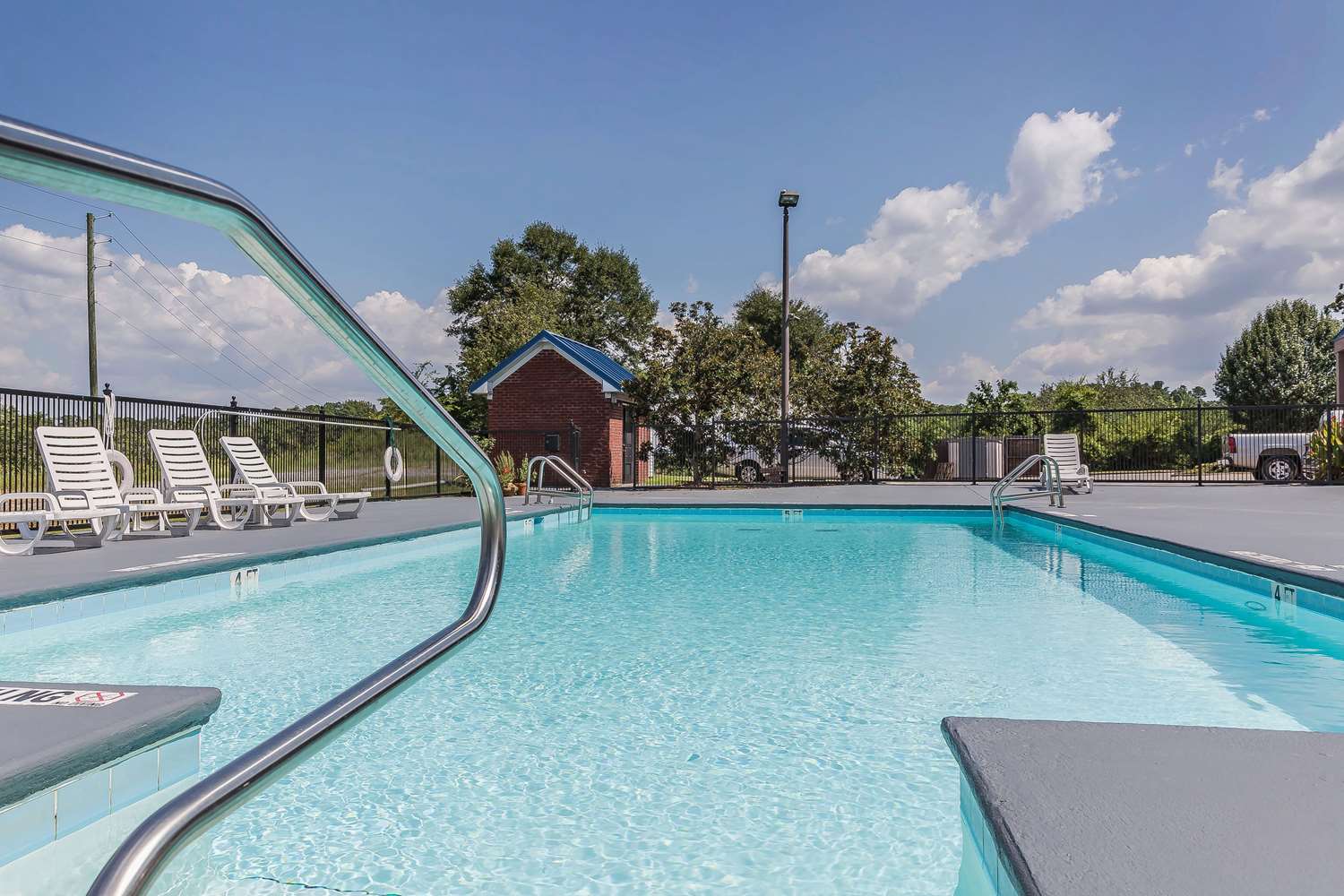 Quality Inn Calera I-65 exit 231 9/15
