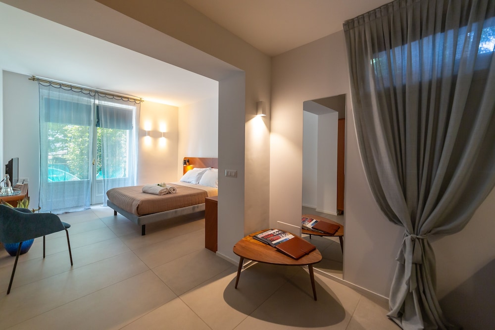 Le Stanze Del Lago Suites 23/39