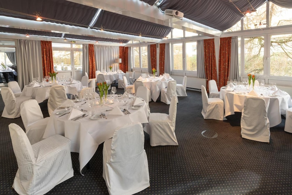 Holiday Inn Minden 40/54