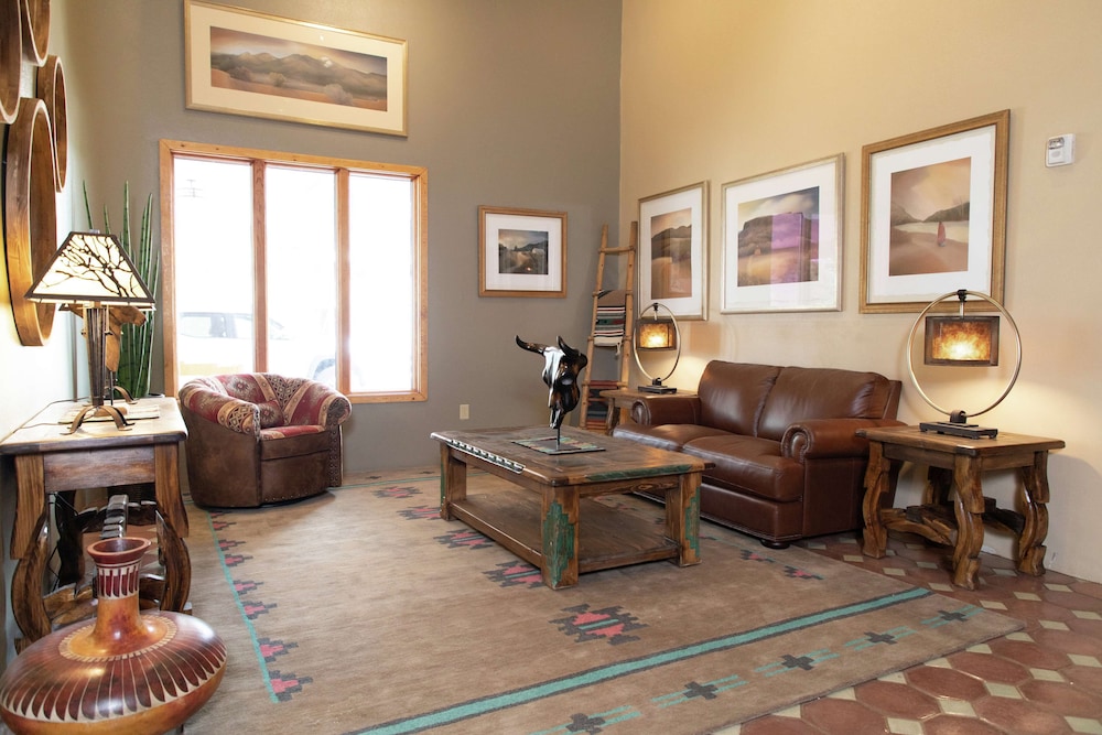 Hotel Don Fernando de Taos, Tapestry Collection by Hilton 51/80