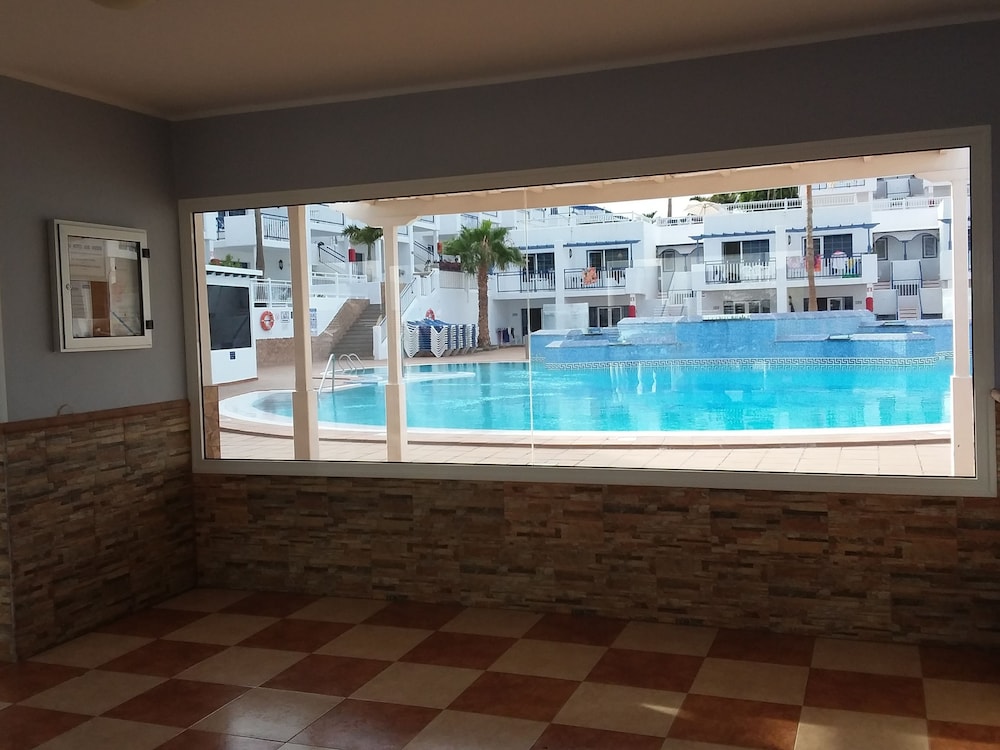 Atlantis Las Lomas 9/26