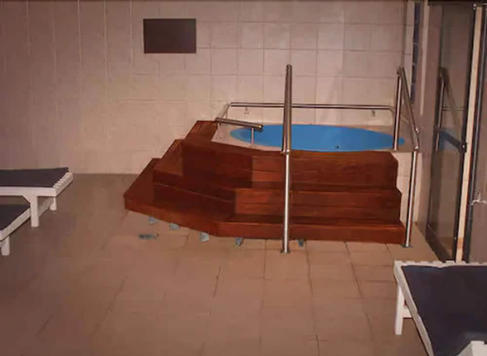 Grand Hotel Termas de Rio Hondo By Hs 31/46