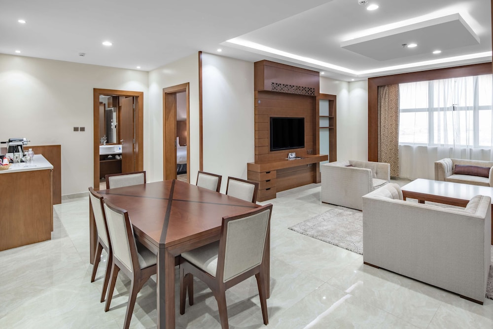 فندق راديسون بلو - بريدة(Radisson Blu Hotel Buraidah) 61/75