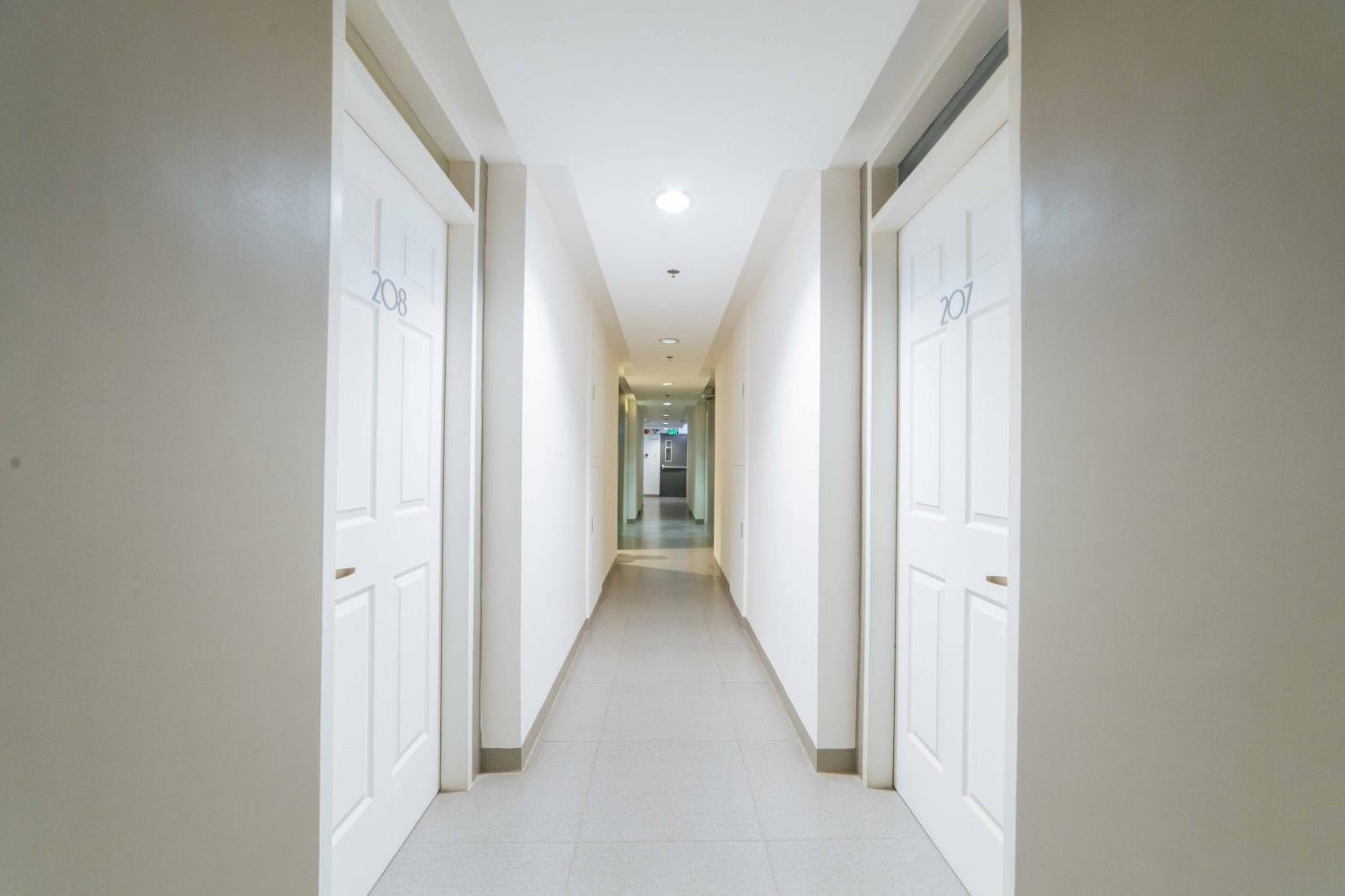 Reddoorz Plus Roxas St. Davao 35/49