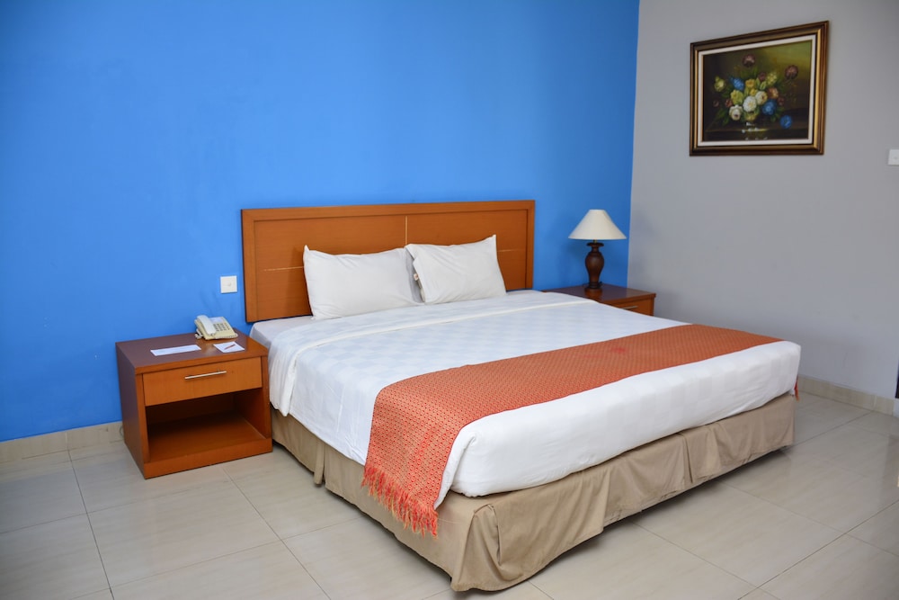 Town House Bukit Damai Indah Hotel and Residence 18/49