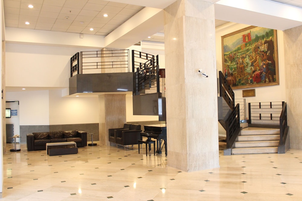 Hotel Monterrey Macroplaza 51/60