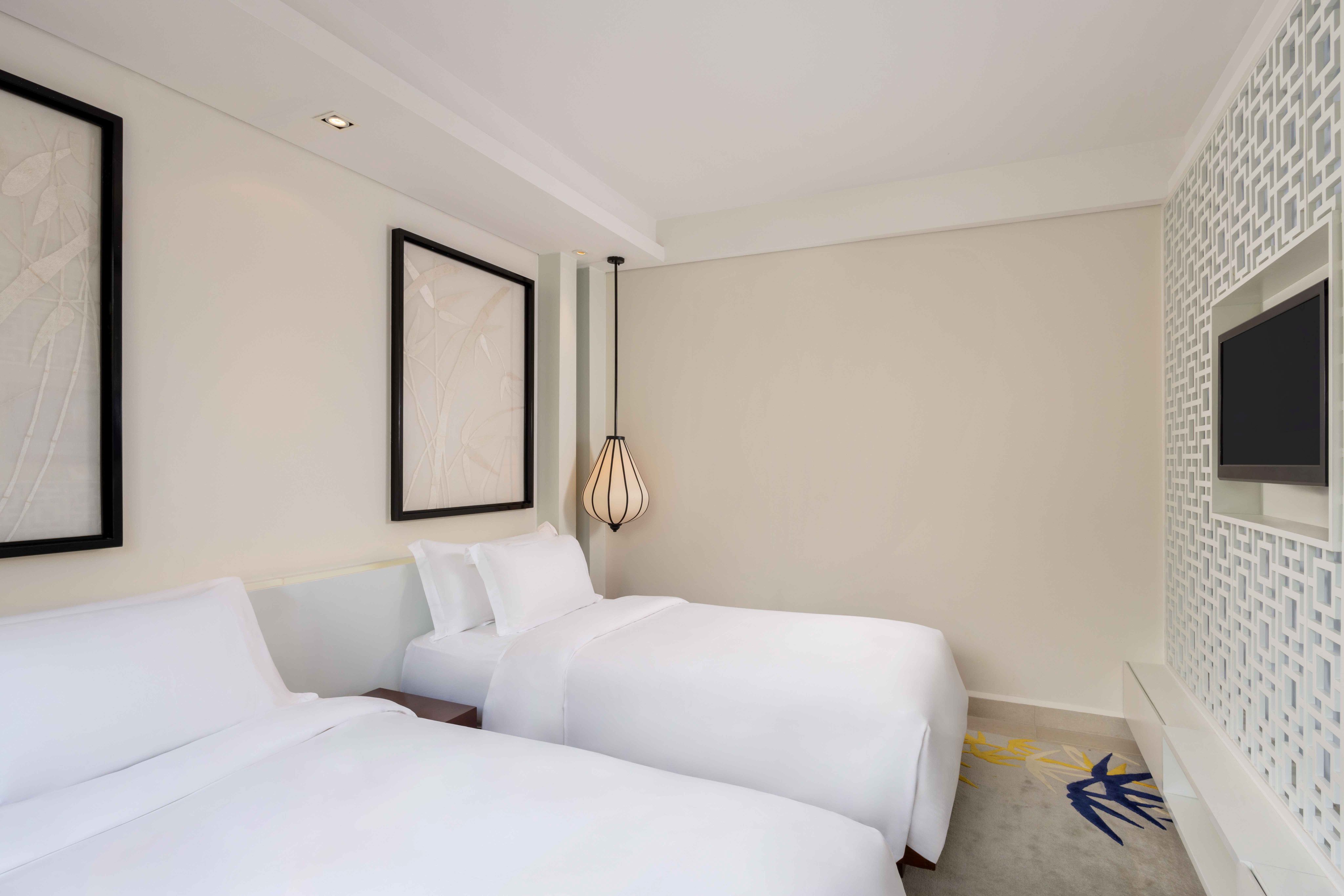 2 Bedrooms, Skypool, Loft, Sea View