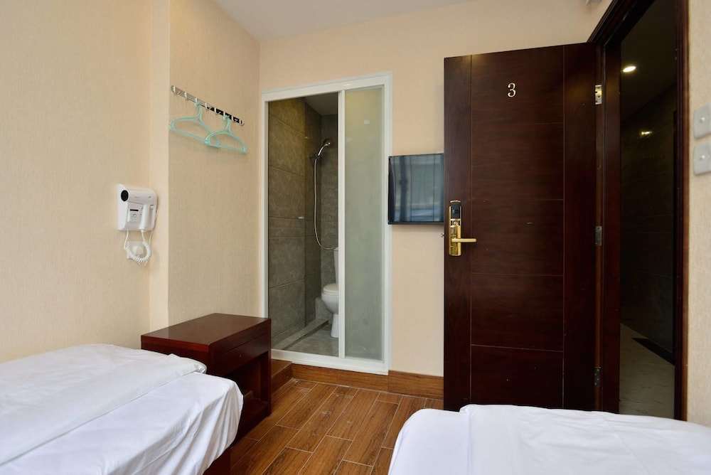 HK Mingdu Hotel 12/43