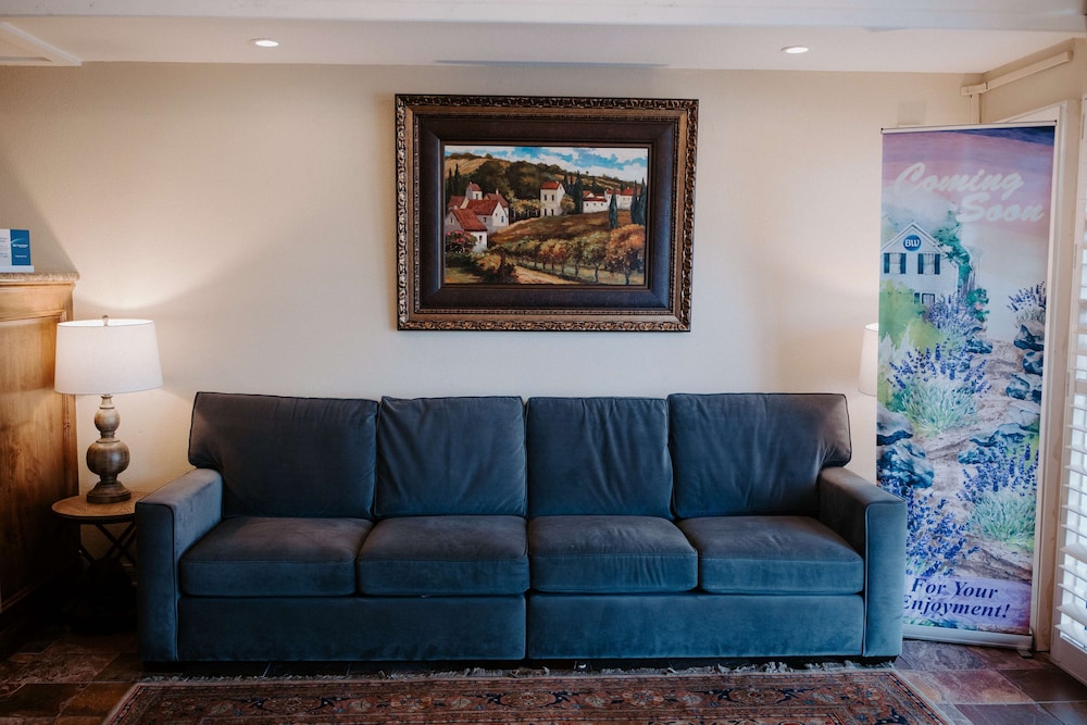 Sonoma Winegrower's Inn 35/42