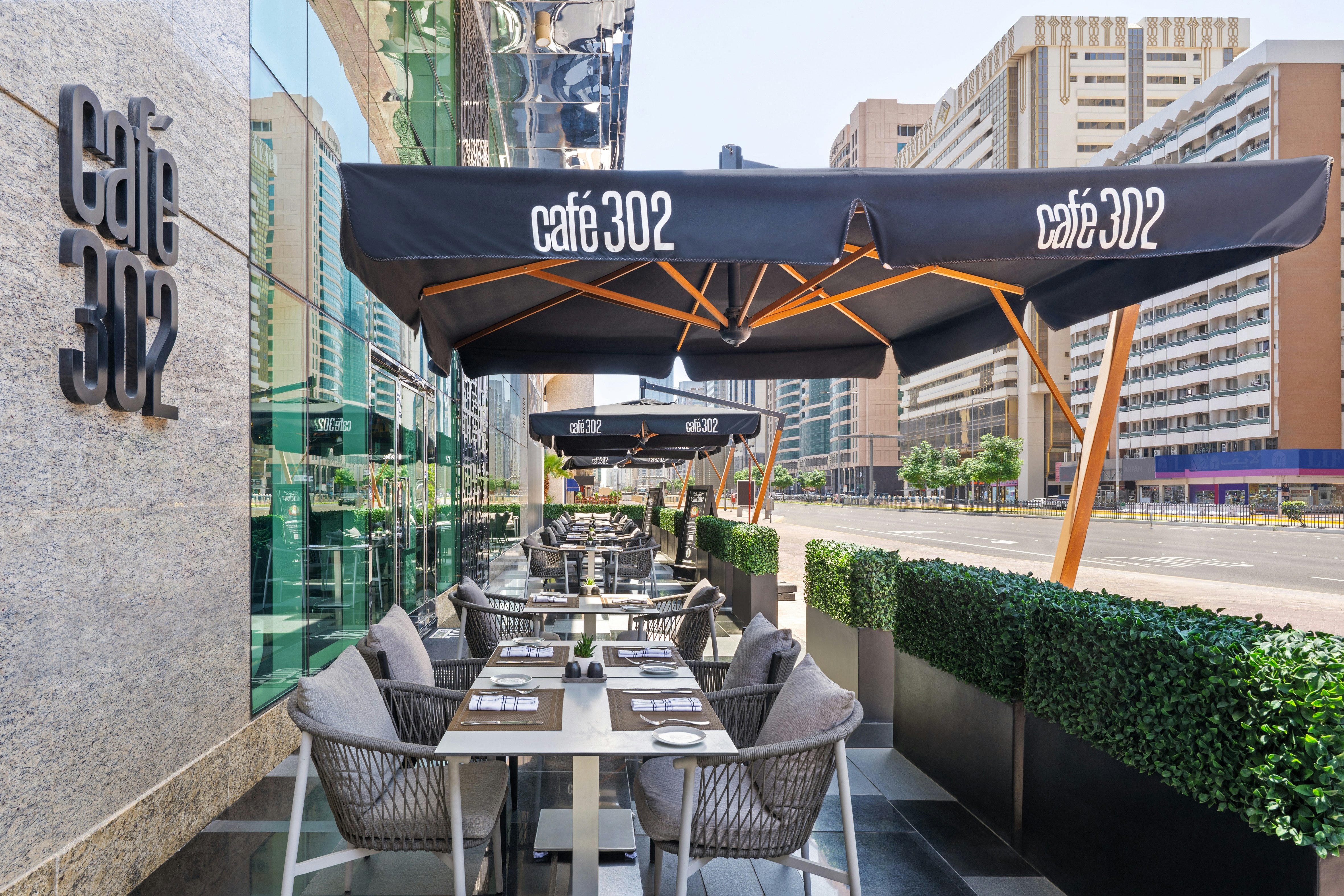 Al Maha Arjaan By Rotana 59/76