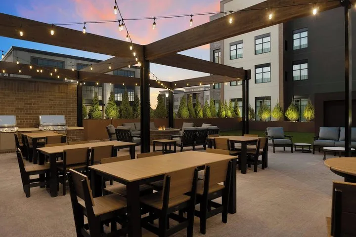 Residence Inn by Marriott Milwaukee Brookfield at Poplar Creek 21/37