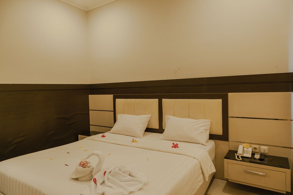 PURI SENGGIGI HOTEL 9/22