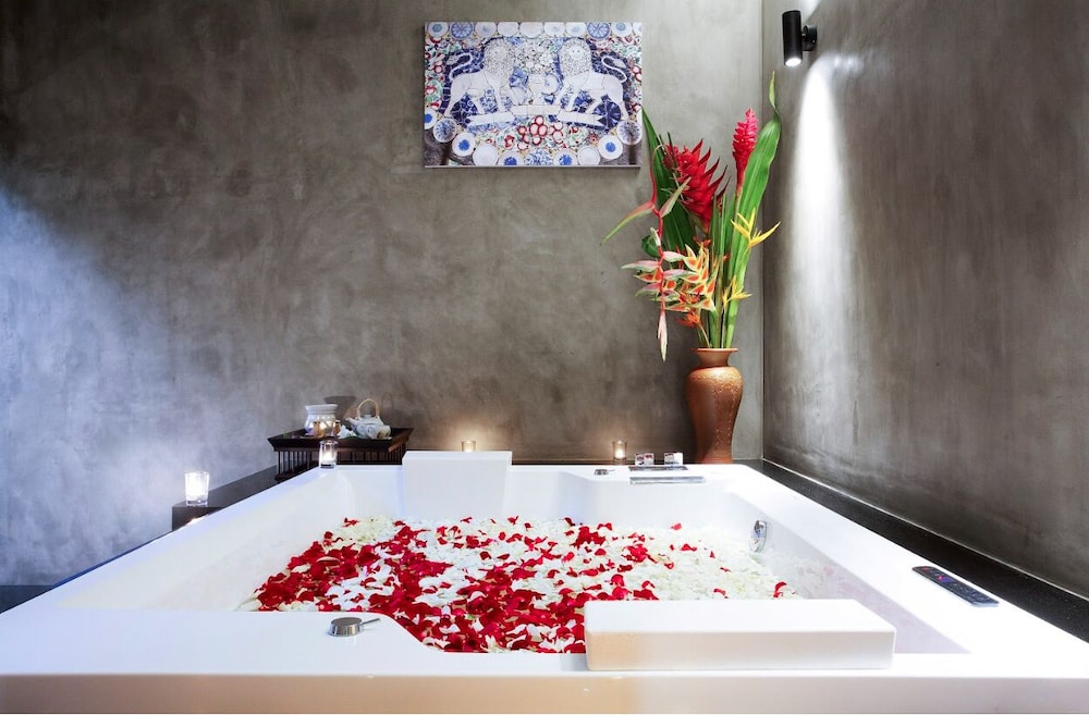 Pullman Bentota Resort & Spa 10/50